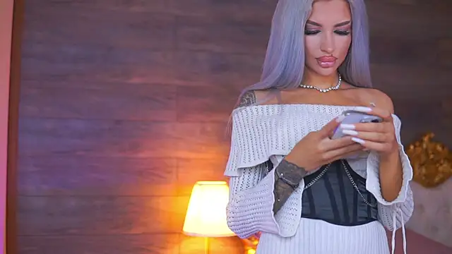 Juicy Jessye online show from 04-21-26, 07:50