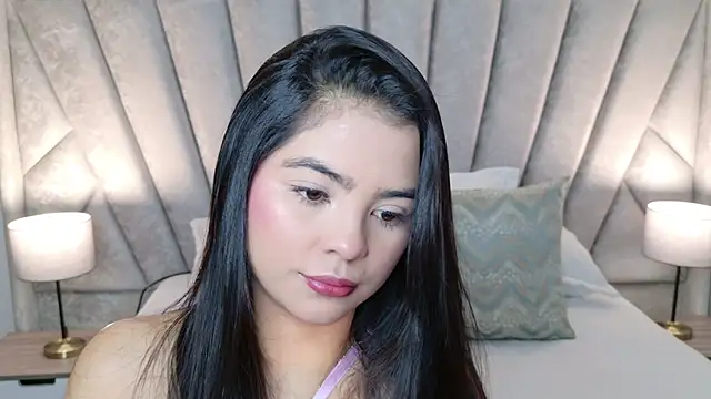 Layla Breezee online show from 07-27-26, 11:39