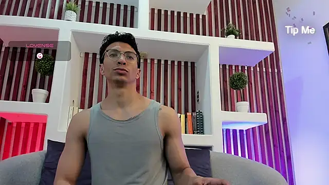 Snapshot of ApoloCruz chatting on 01-07-26, 03:31 ApoloCruz online show from 01-07-26, 03:31