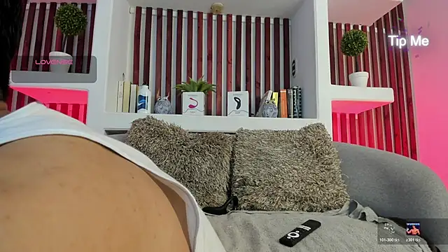 Snapshot of ApoloCruz chatting on 01-17-26, 04:06 ApoloCruz online show from 01-17-26, 04:06