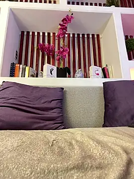 Snapshot of ApoloCruz chatting on 02-19-26, 03:46 ApoloCruz online show from 02-19-26, 03:46