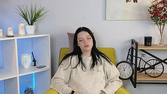 GladysHewell online show from 01-21-25, 09:13