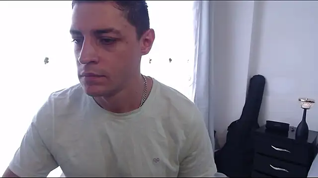 Snapshot of Frank_Millers chatting on 06-16-26, 07:05 Frank Millers online show from 06-16-26, 07:05