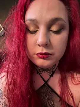 Snapshot of it_is_spicy chatting on 03-01-25, 06:46 it is spicy online show from 03-01-25, 06:46