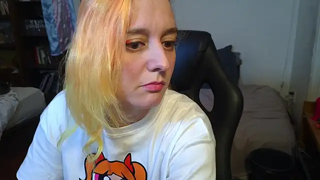 Evelan420 online show from 10-27-25, 08:46