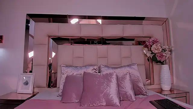 taliarussel online show from 03-20-25, 10:18