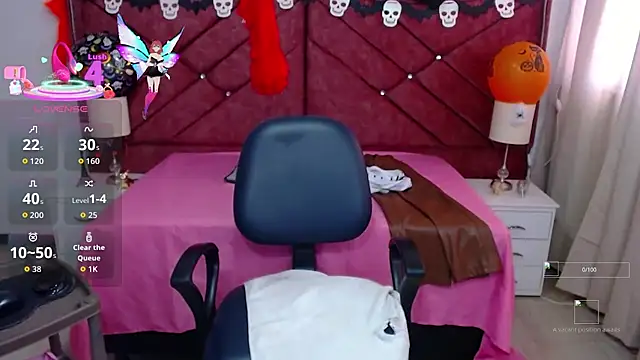 Snapshot of victoria_adams07 chatting on 10-07-25, 01:41 victoria adams07 online show from 10-07-25, 01:41