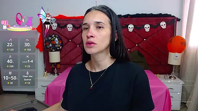 Snapshot of victoria_adams07 chatting on 10-20-25, 07:03 victoria adams07 online show from 10-20-25, 07:03