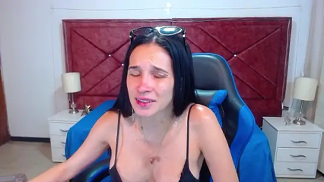 Snapshot of victoria_adams07 chatting on 03-13-26, 08:26 victoria adams07 online show from 03-13-26, 08:26