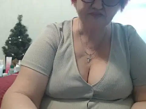 Snapshot of DeniseeRosea chatting on 02-11-25, 04:56 DeniseeRosea online show from 02-11-25, 04:56