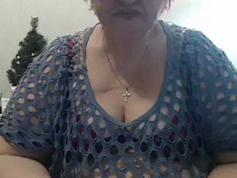 Snapshot of DeniseeRosea chatting on 02-17-25, 11:31 DeniseeRosea online show from 02-17-25, 11:31
