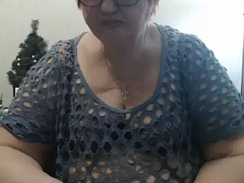 Snapshot of DeniseeRosea chatting on 02-27-25, 03:04 DeniseeRosea online show from 02-27-25, 03:04