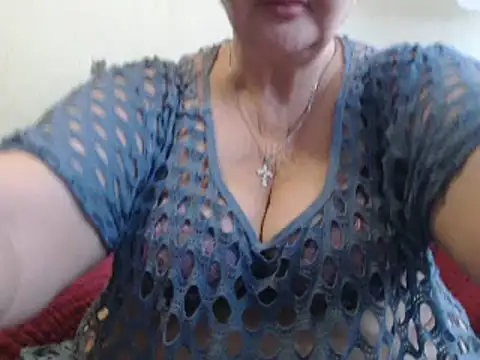 Snapshot of DeniseeRosea chatting on 02-27-25, 01:07 DeniseeRosea online show from 02-27-25, 01:07