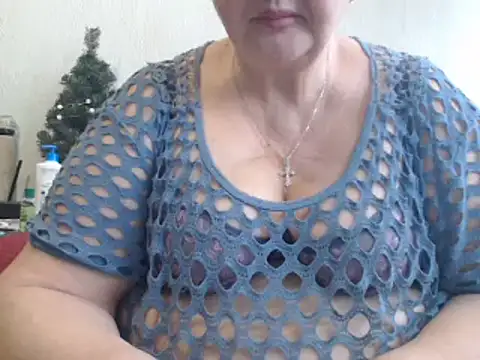 Snapshot of DeniseeRosea chatting on 02-28-25, 08:20 DeniseeRosea online show from 02-28-25, 08:20
