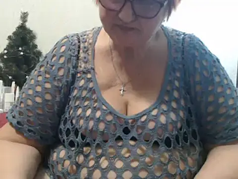 Snapshot of DeniseeRosea chatting on 03-06-25, 07:43 DeniseeRosea online show from 03-06-25, 07:43
