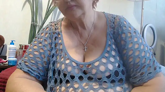 Snapshot of DeniseeRosea chatting on 10-12-25, 06:23 DeniseeRosea online show from 10-12-25, 06:23