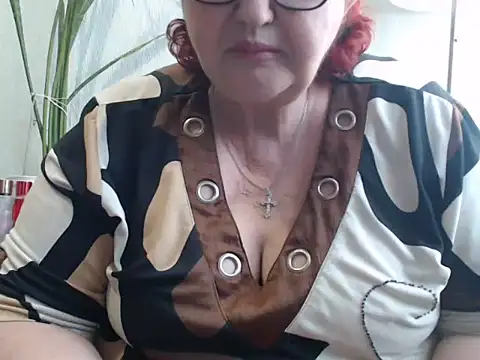 Snapshot of DeniseeRosea chatting on 05-18-26, 04:40 DeniseeRosea online show from 05-18-26, 04:40