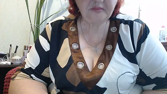 Snapshot of DeniseeRosea chatting on 05-28-26, 07:05 DeniseeRosea online show from 05-28-26, 07:05