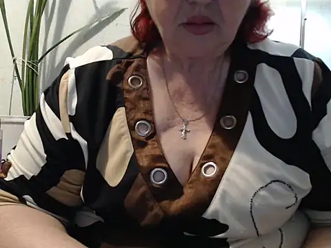 Snapshot of DeniseeRosea chatting on 06-02-26, 11:18 DeniseeRosea online show from 06-02-26, 11:18