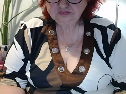 Snapshot of DeniseeRosea chatting on 06-09-26, 11:27 DeniseeRosea online show from 06-09-26, 11:27