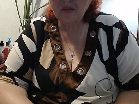 DeniseeRosea online show from 07-15-26, 06:02