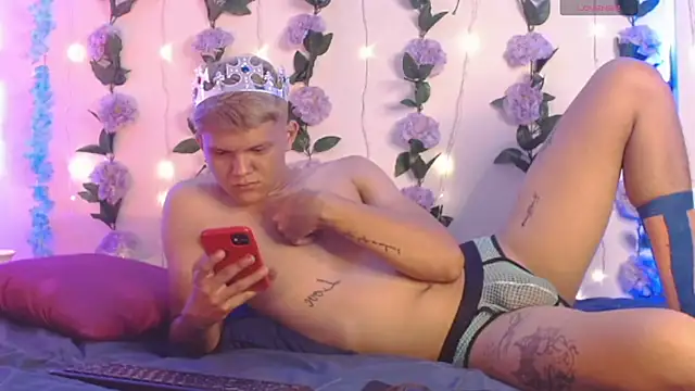 Snapshot of izan_20 chatting on 02-27-26, 09:48 izan 20 online show from 02-27-26, 09:48