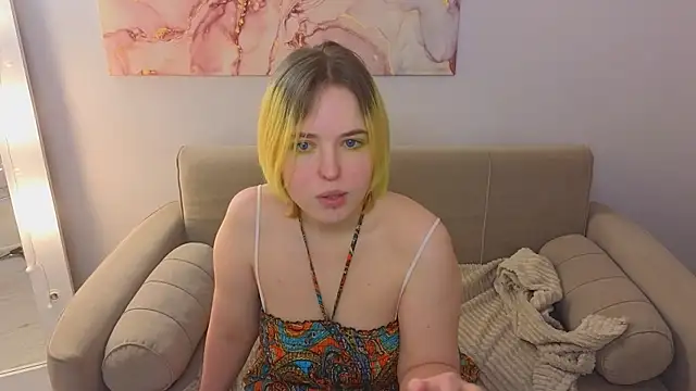 Manic pixie  online show from 01-22-25, 03:51