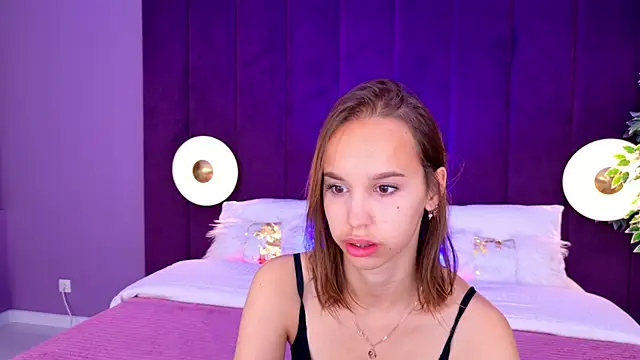 SandraTucker online show from 07-05-26, 02:40