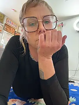 I am babydoll online show from 04-29-26, 12:09