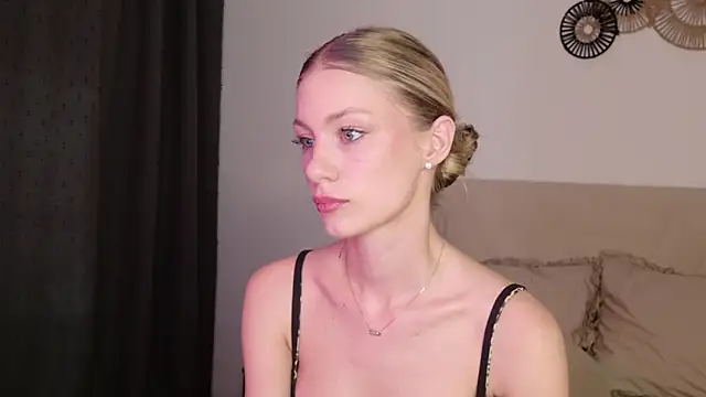 GabriellaOlsen online show from 05-03-26, 04:35
