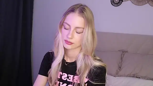 GabriellaOlsen online show from 06-18-26, 01:26