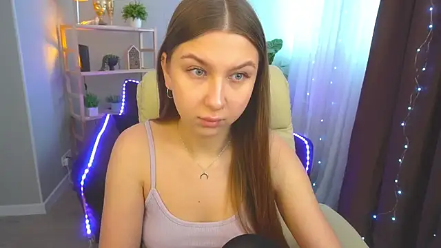 AureliaBliss  online show from 02-07-25, 06:45