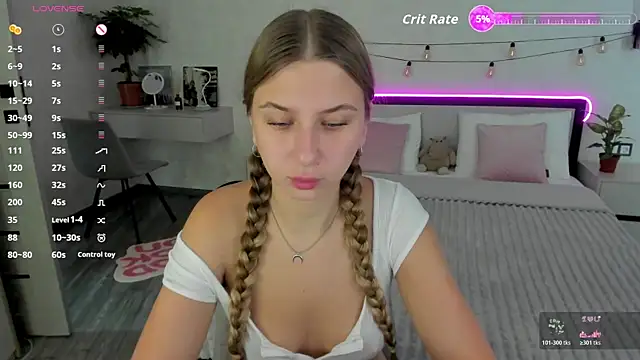 AureliaBliss  online show from 07-24-26, 05:49