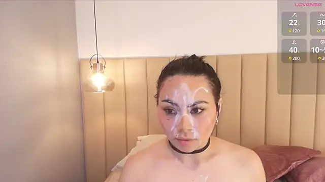 Snapshot of Naomymonroe_ chatting on 03-03-25, 09:37 Naomymonroe online show from 03-03-25, 09:37