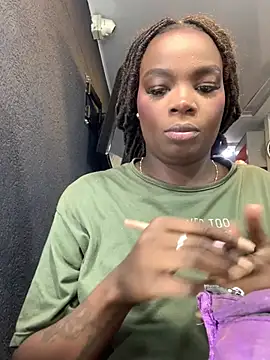 NatyParker online show from 04-25-26, 01:14