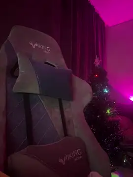 Snapshot of Ohmy_Nora_ chatting on 01-30-25, 01:11 Ohmy Nora online show from 01-30-25, 01:11