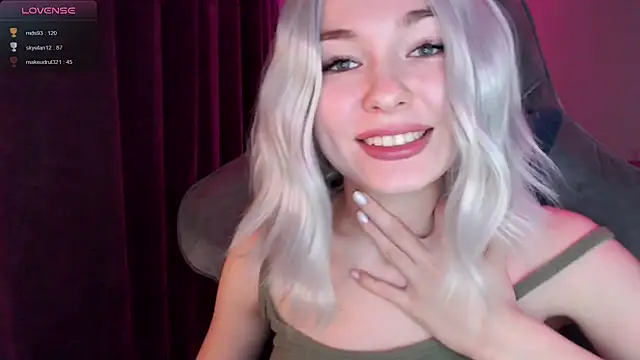 Snapshot of Ohmy_Nora_ chatting on 02-21-25, 05:13 Ohmy Nora online show from 02-21-25, 05:13