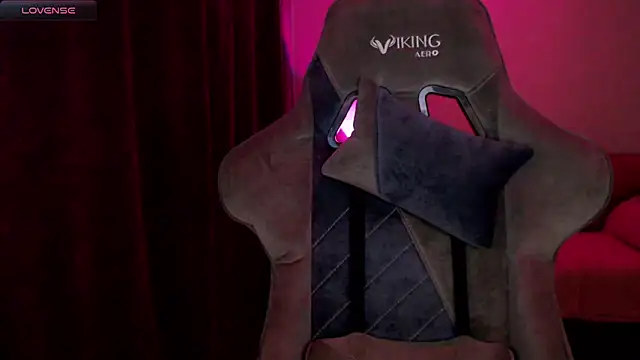 Snapshot of Ohmy_Nora_ chatting on 03-04-25, 02:06 Ohmy Nora online show from 03-04-25, 02:06