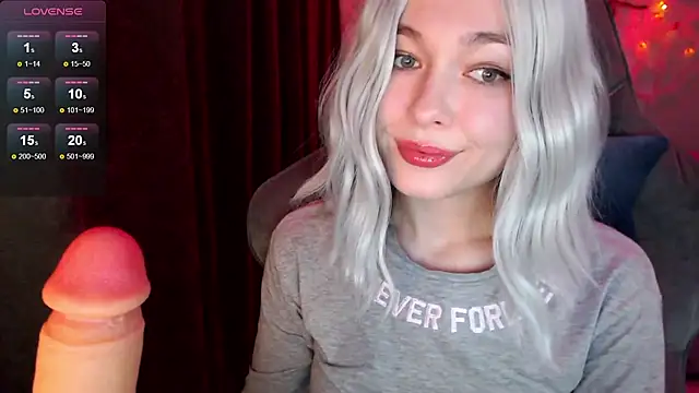 Snapshot of Ohmy_Nora_ chatting on 11-05-25, 09:26 Ohmy Nora online show from 11-05-25, 09:26