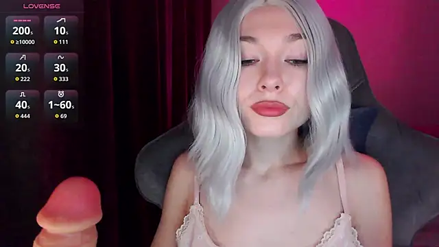 Snapshot of Ohmy_Nora_ chatting on 03-31-26, 10:54 Ohmy Nora online show from 03-31-26, 10:54