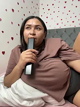 KarlaWild online show from 02-15-26, 02:30