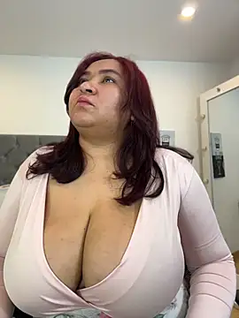 Snapshot of KarlaWild chatting on 07-26-26, 02:02 KarlaWild online show from 07-26-26, 02:02