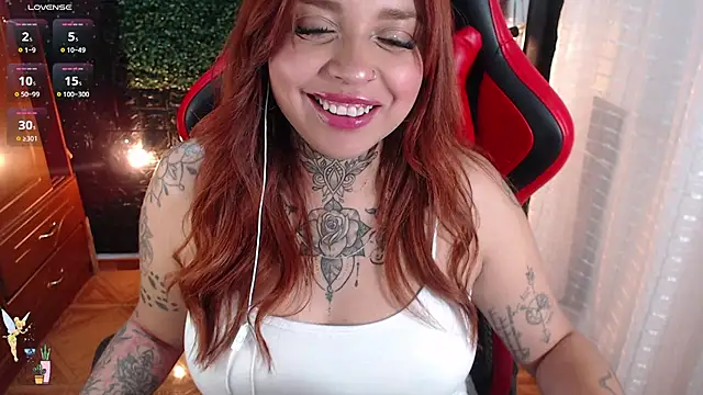 natyk m online show from 11-15-25, 04:32