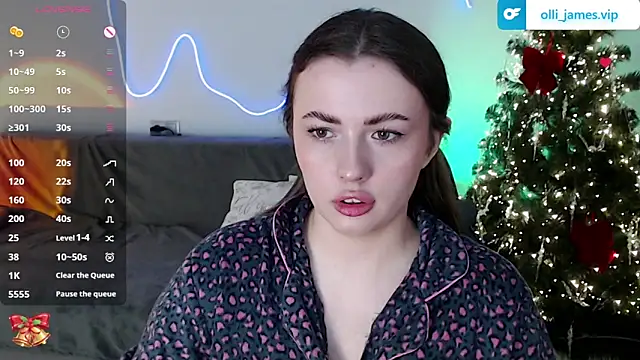 Snapshot of Ollie_James chatting on 12-04-25, 02:37 Ollie James online show from 12-04-25, 02:37