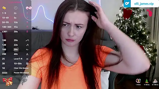 Snapshot of Ollie_James chatting on 12-13-25, 09:20 Ollie James online show from 12-13-25, 09:20