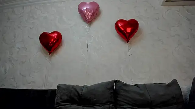 Yuki miiii online show from 02-16-25, 05:37