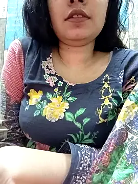 cute IndianBabe online show from 02-28-26, 01:28