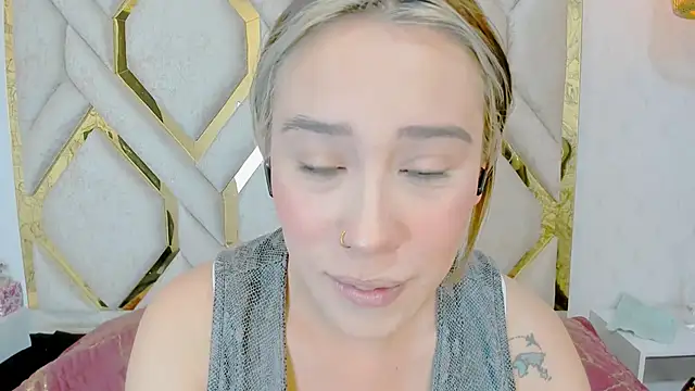 Lannajansen online show from 02-08-25, 01:33