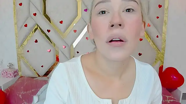 Lannajansen online show from 02-15-25, 01:16