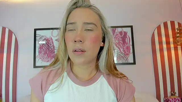 Lannajansen online show from 10-20-25, 03:45